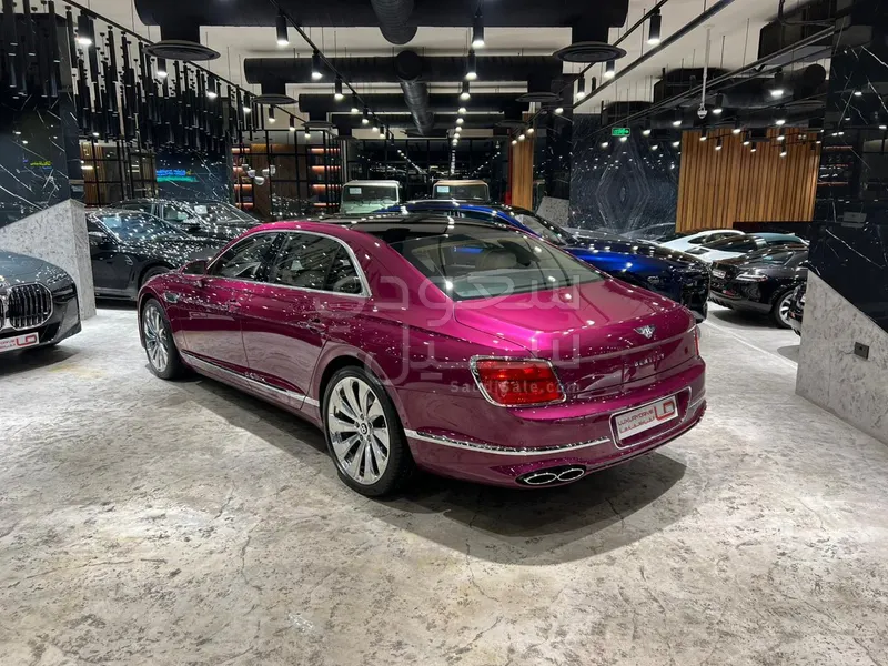 2021 بنتلي كونتيننتل فلاينج سبير