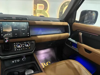 2024 لاند روفر ديفيندر اتش اس اي