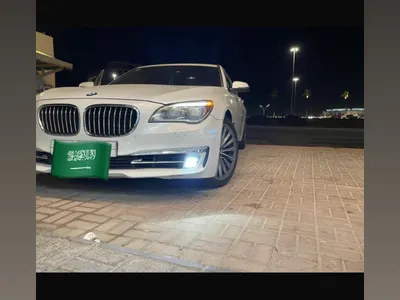 2014 بي ام دبليو الفئة السابعة 740 إل أي