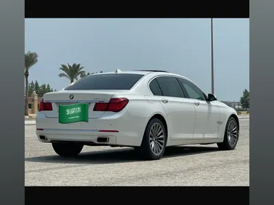 2014 بي ام دبليو الفئة السابعة 740 إل أي