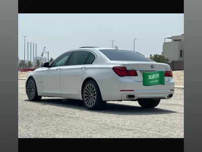 2014 بي ام دبليو الفئة السابعة 740 إل أي