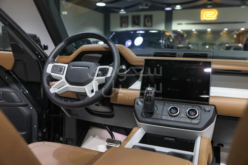 2026 لاند روفر ديفيندر اس اي