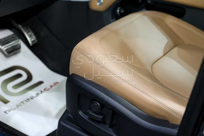 2026 لاند روفر ديفيندر اس اي