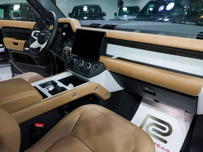 2026 لاند روفر ديفيندر اس اي