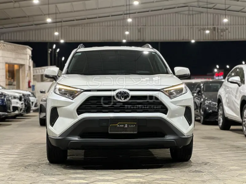 2021 تويوتا راف 4