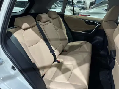 2021 تويوتا راف 4