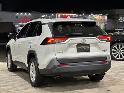 2021 تويوتا راف 4