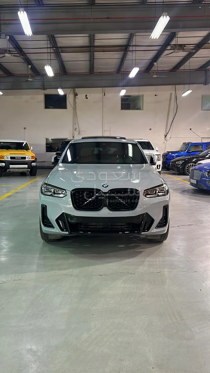 2024 بي ام دبليو الفئة اكس 4 ام كت