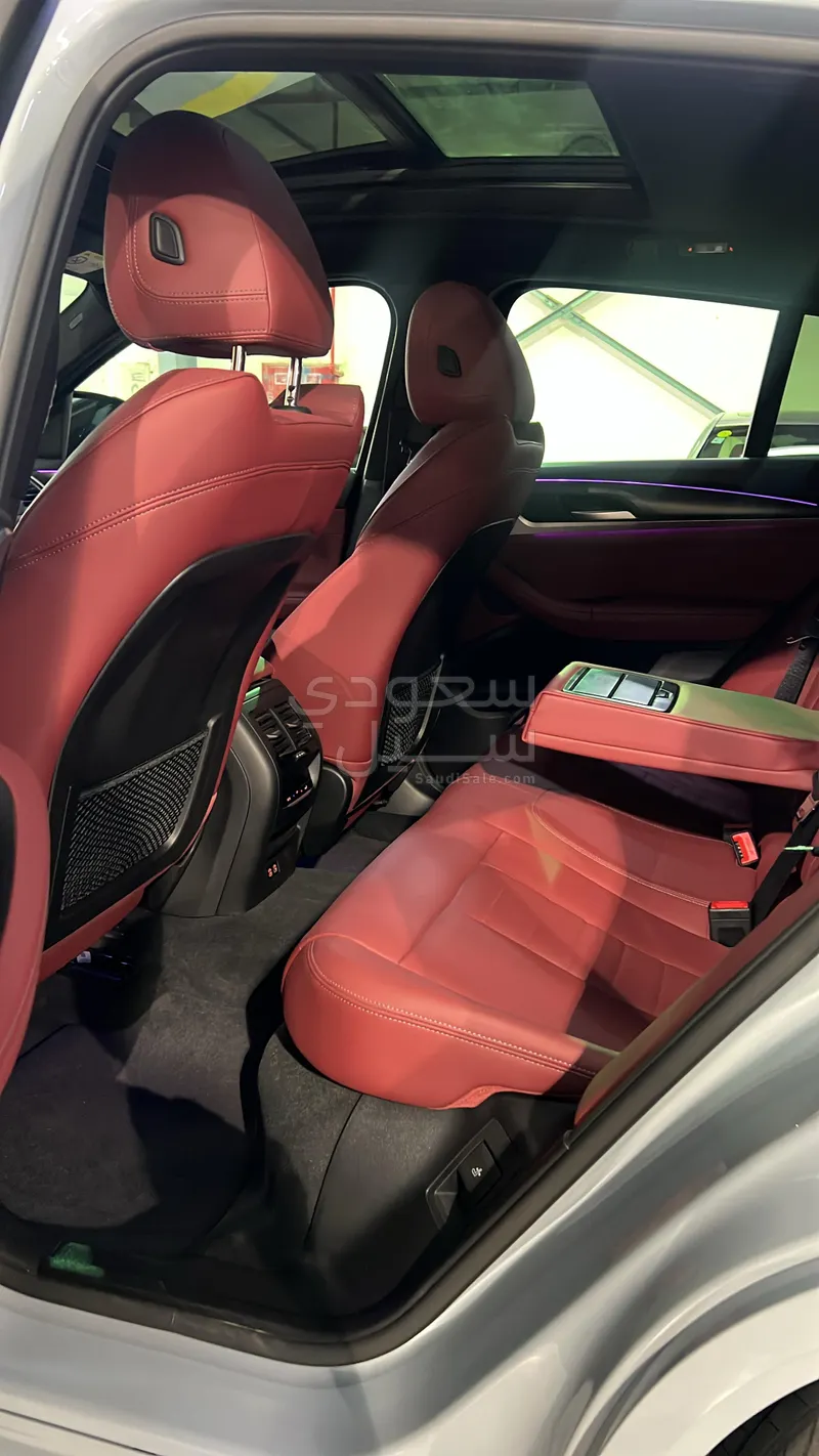 2024 بي ام دبليو الفئة اكس 4 ام كت