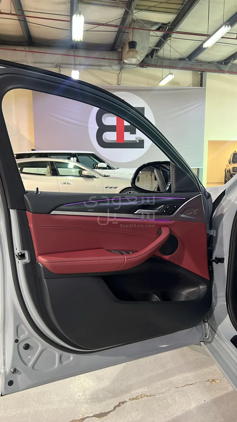 2024 بي ام دبليو الفئة اكس 4 ام كت