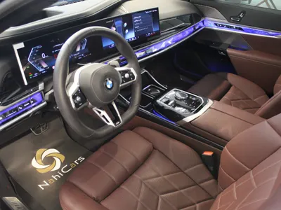 2025 بي ام دبليو الفئة السابعة 735أي