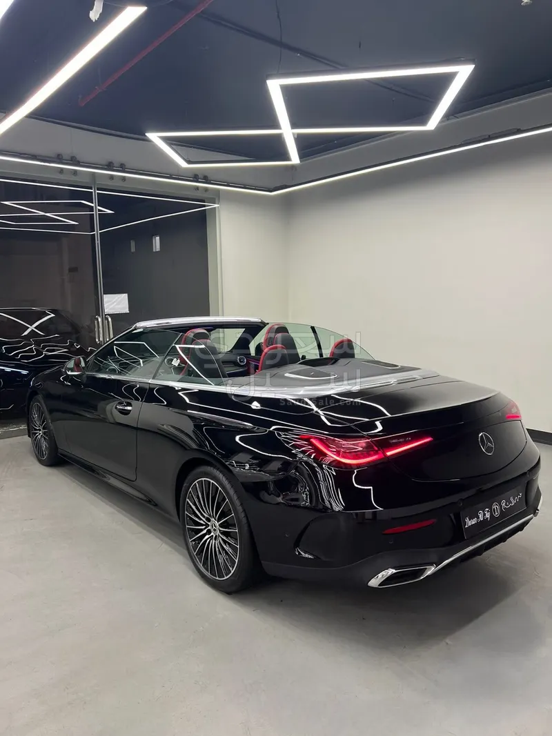 2024 مرسيدس - بنز سي إل إي 200