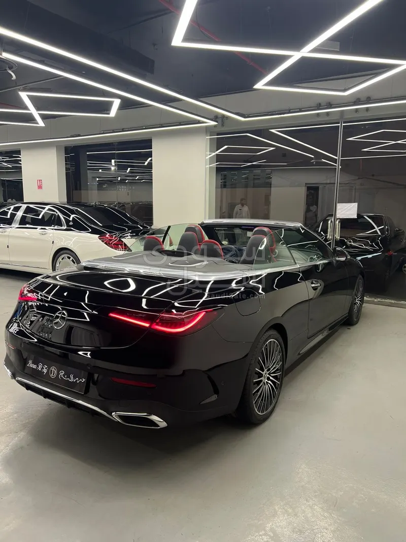 2024 مرسيدس - بنز سي إل إي 200