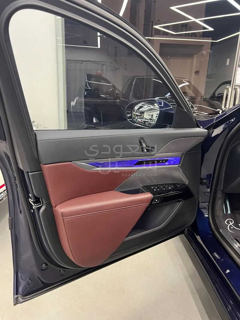 2023 بي ام دبليو الفئة السابعة 740أي