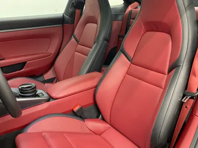 2025 بورش 911 كاريرا