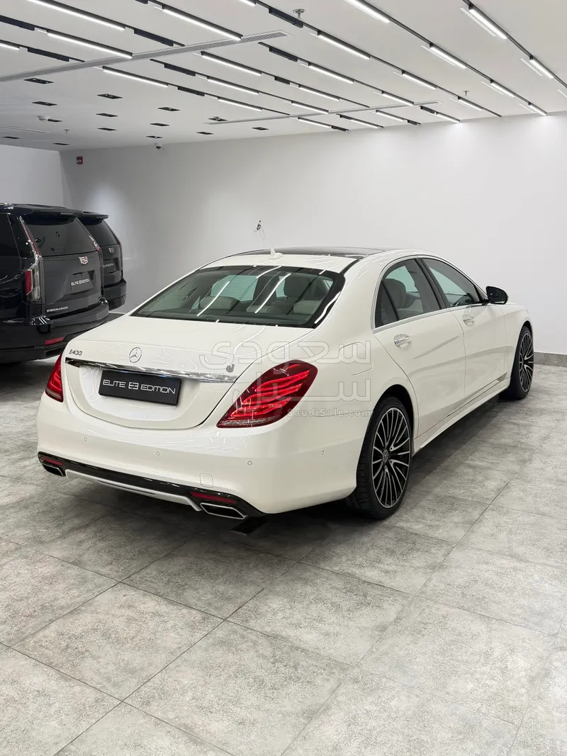 2015 مرسيدس - بنز إس 400