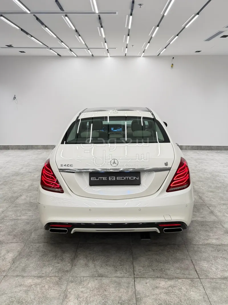 2015 مرسيدس - بنز إس 400