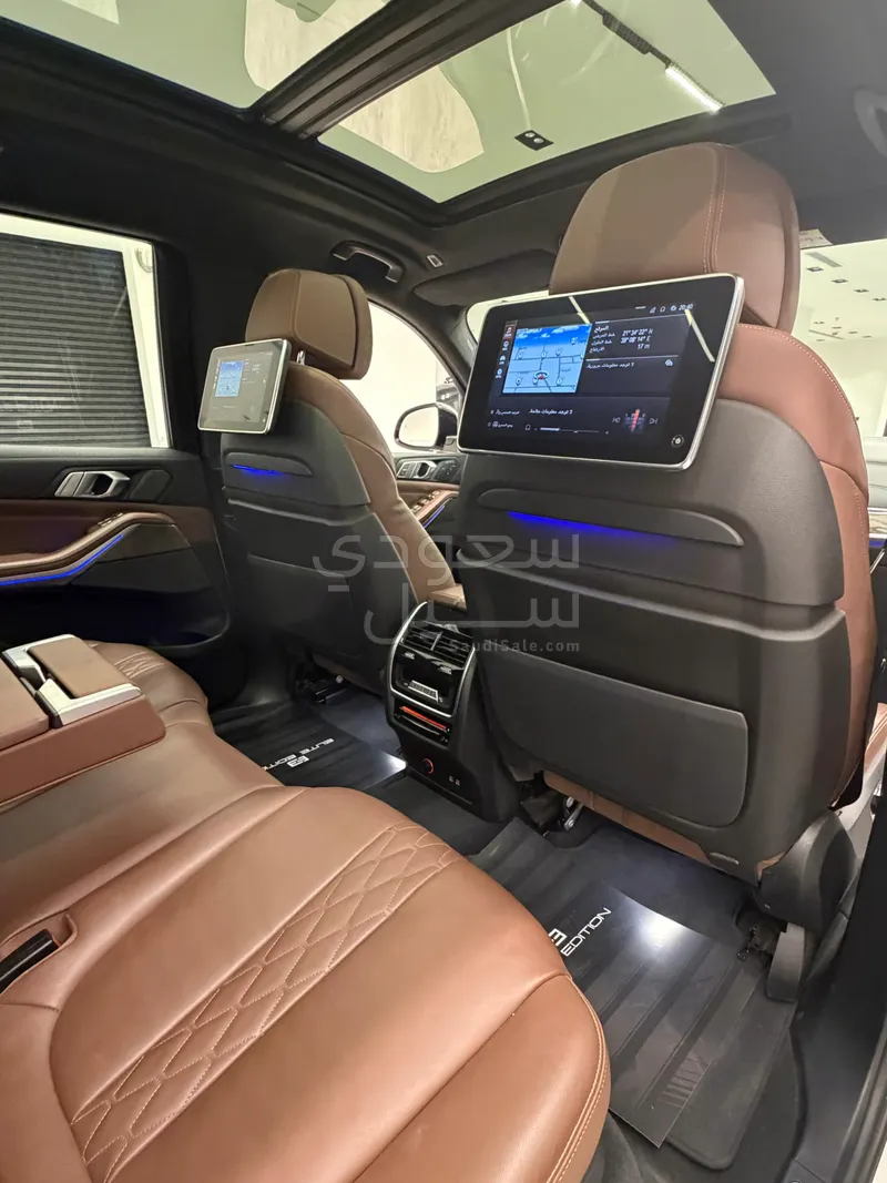 2020 بي ام دبليو الفئة اكس 7 إم كت