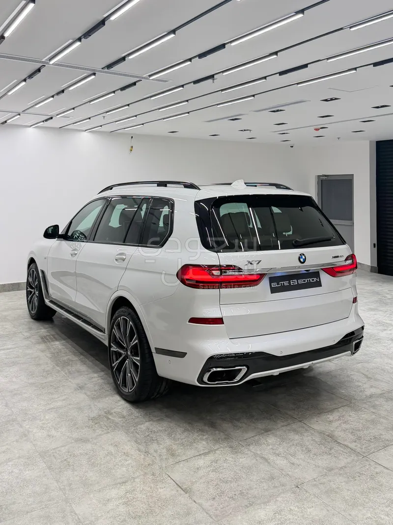 2020 بي ام دبليو الفئة اكس 7 إم كت