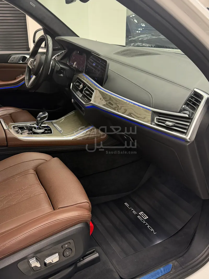 2020 بي ام دبليو الفئة اكس 7 إم كت