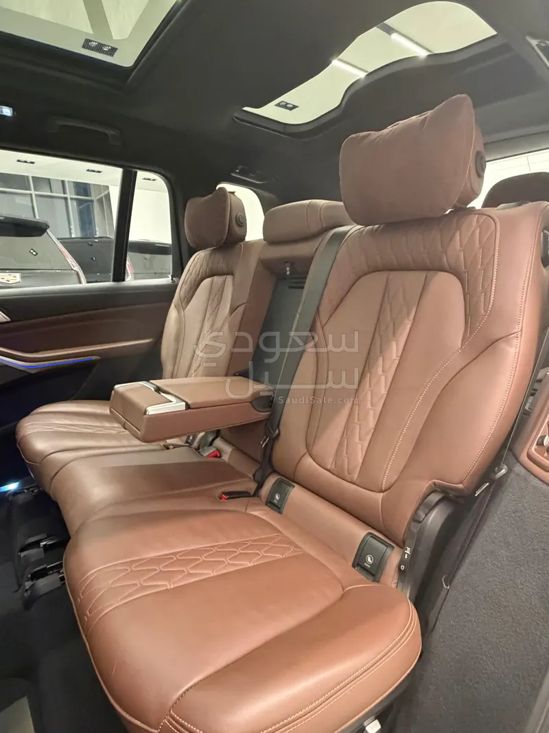 2020 بي ام دبليو الفئة اكس 7 إم كت