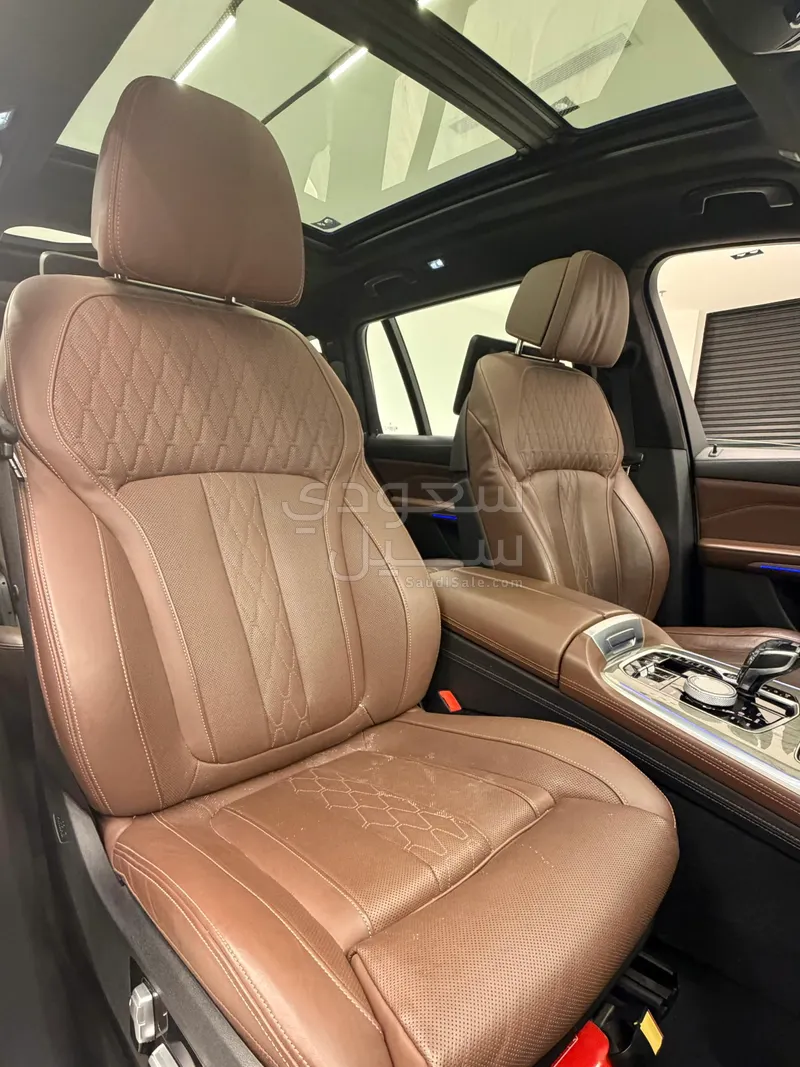 2020 بي ام دبليو الفئة اكس 7 إم كت