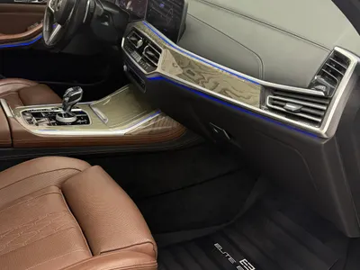 2020 بي ام دبليو الفئة اكس 7 إم كت