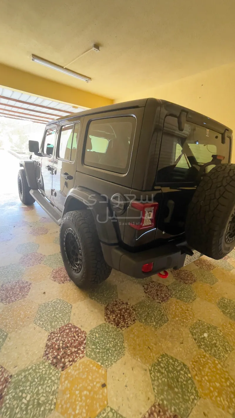 2019 جييب رانجلر نايت ايجل