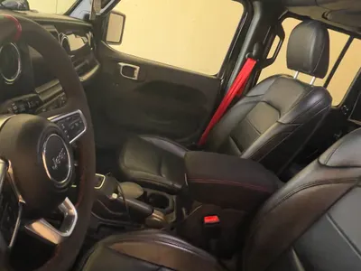 2019 جييب رانجلر نايت ايجل