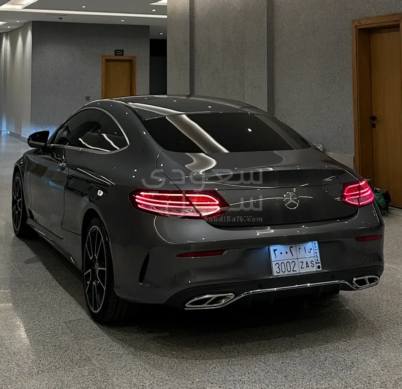 2021 مرسيدس - بنز سي 200