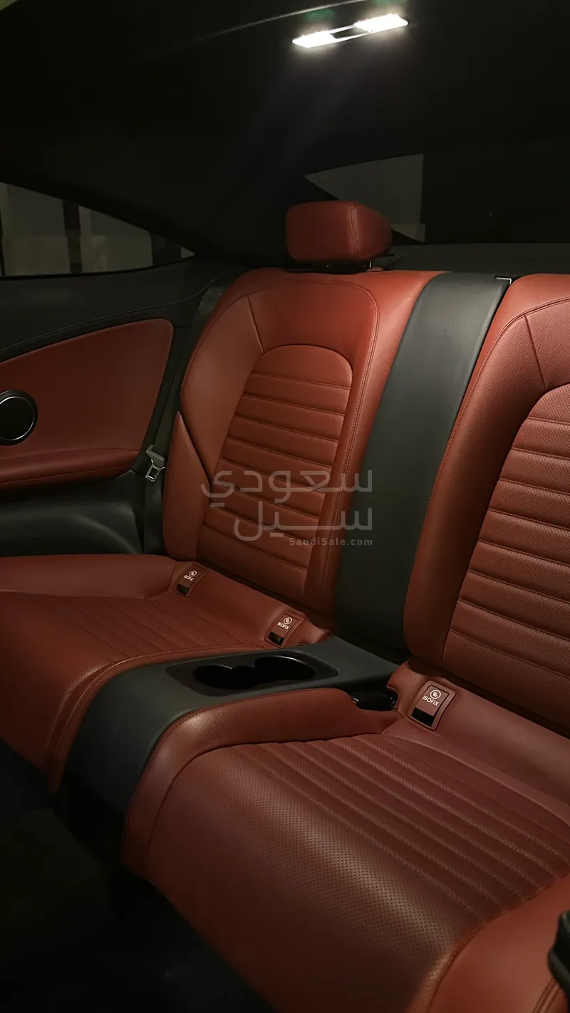 2021 مرسيدس - بنز سي 200