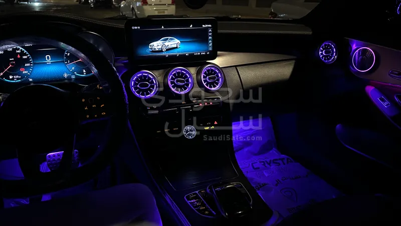 2021 مرسيدس - بنز سي 200