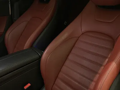 2021 مرسيدس - بنز سي 200