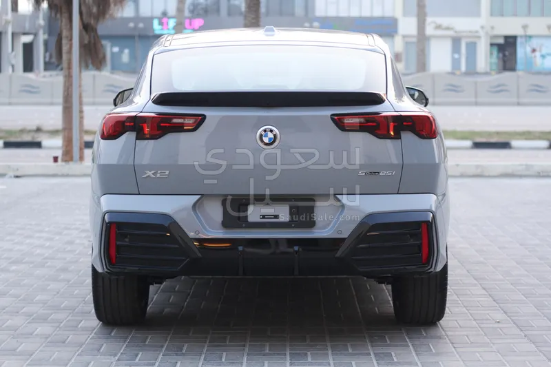 2026 بي ام دبليو الفئة اكس 2