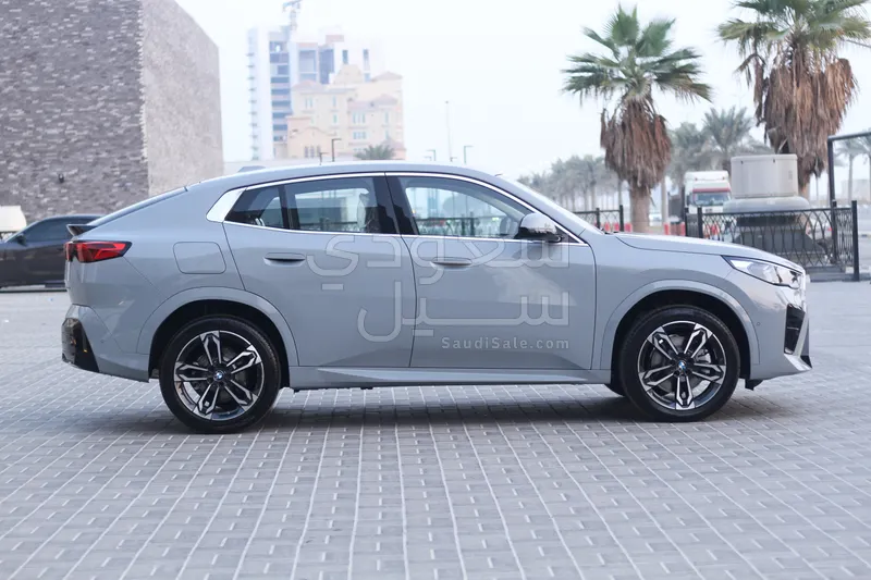 2026 بي ام دبليو الفئة اكس 2