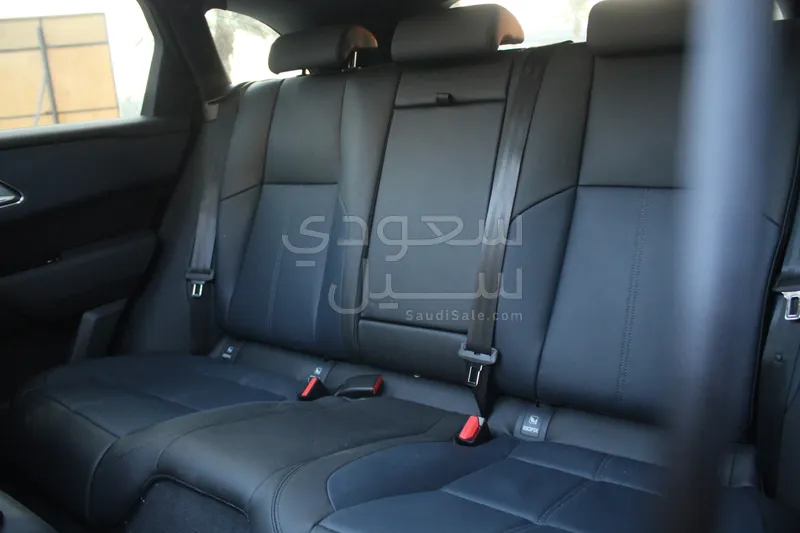 2026 لاند روفر رينج روفر فيلار اس اي