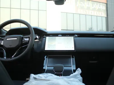 2026 لاند روفر رينج روفر فيلار اس اي