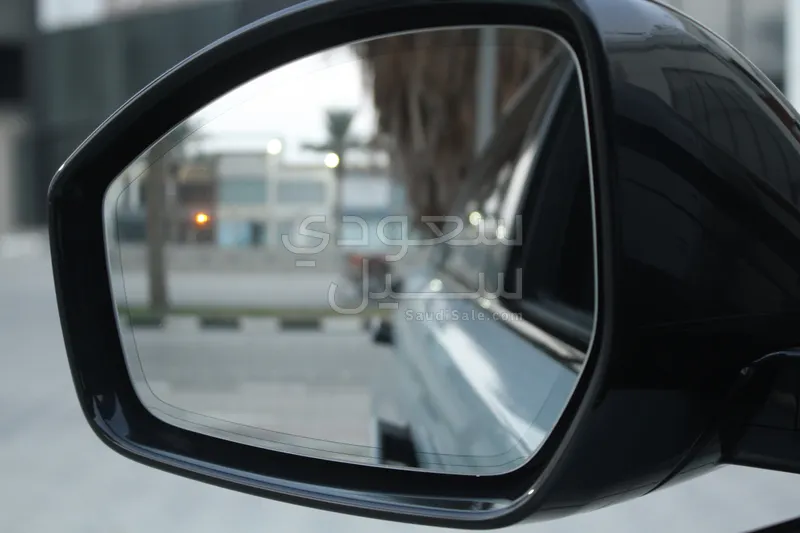 2026 لاند روفر رينج روفر فيلار اديشن ون