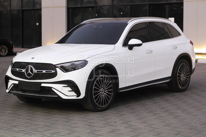 2025 مرسيدس - بنز جي إل سي 300