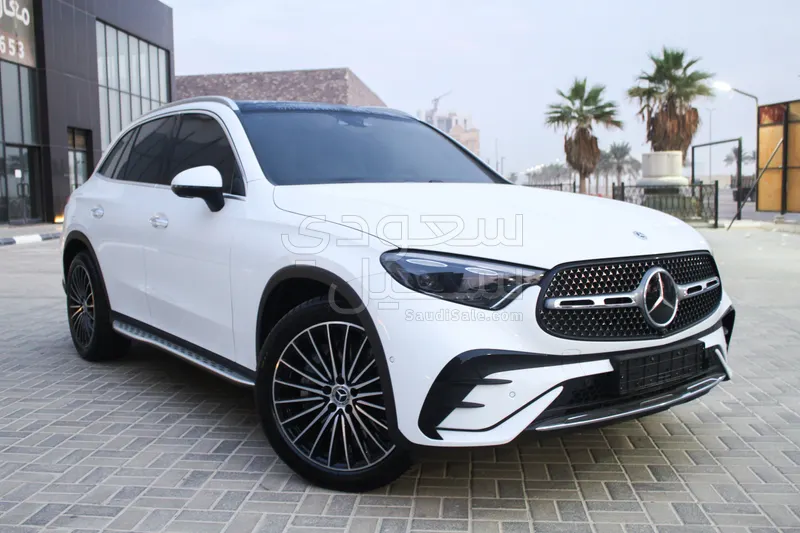 2025 مرسيدس - بنز جي إل سي 300