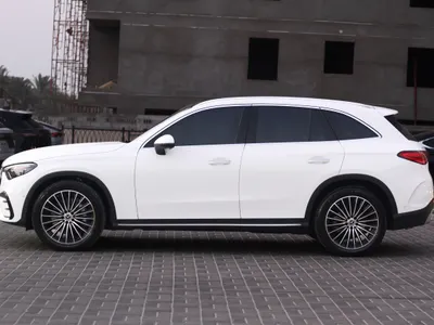 2025 مرسيدس - بنز جي إل سي 300