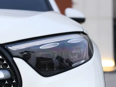 2025 مرسيدس - بنز جي إل سي 300