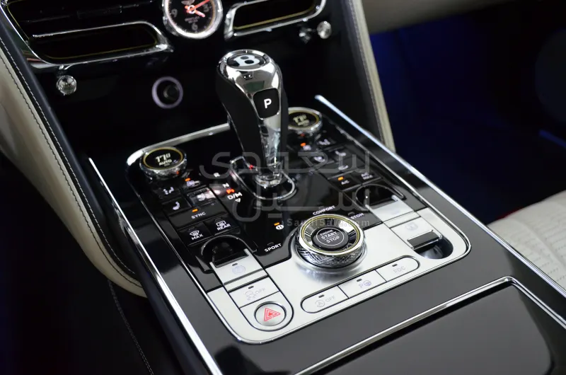 2022 بنتلي كونتيننتل فلاينج سبير دابليو 12