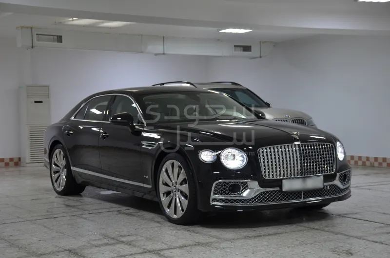 2022 بنتلي كونتيننتل فلاينج سبير دابليو 12