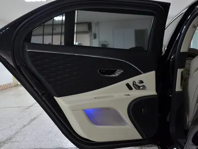 2022 بنتلي كونتيننتل فلاينج سبير دابليو 12