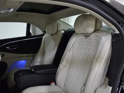 2022 بنتلي كونتيننتل فلاينج سبير دابليو 12