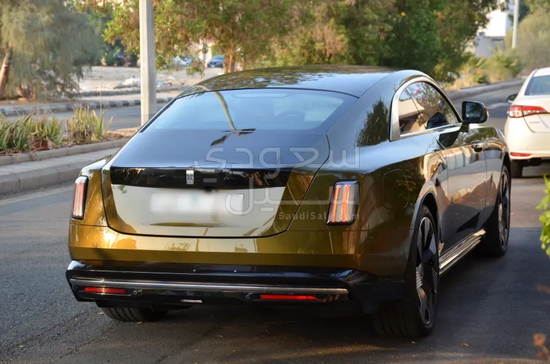 2024 رولز رويس سبيكتر