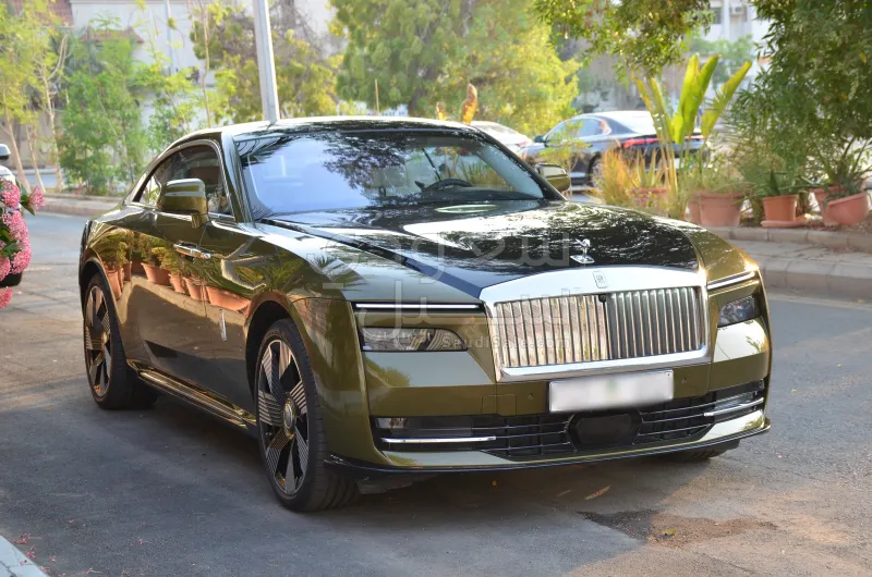 2024 رولز رويس سبيكتر