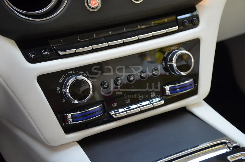 2024 رولز رويس سبيكتر