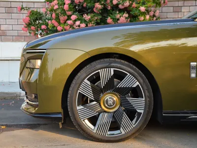 2024 رولز رويس سبيكتر